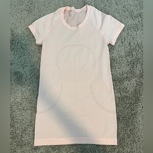 Size 2 Light Pink lululemon Swiftly Tech 2.0
